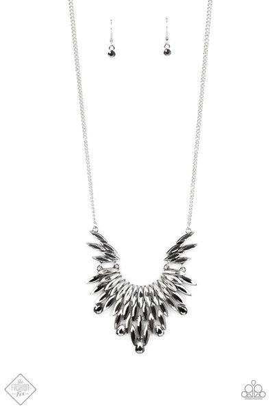 Leave it to LUXE - Silver-Paparazzi Oct 2020 Fashion Fix Necklace