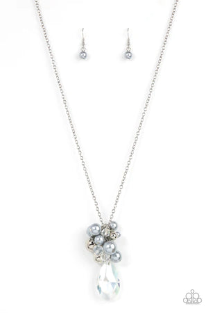 Drip drop dazzle necklace